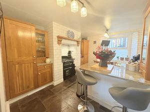 Photo 19- click for photo gallery